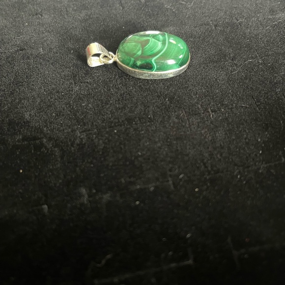 Malachite pendant - Picture 7 of 8